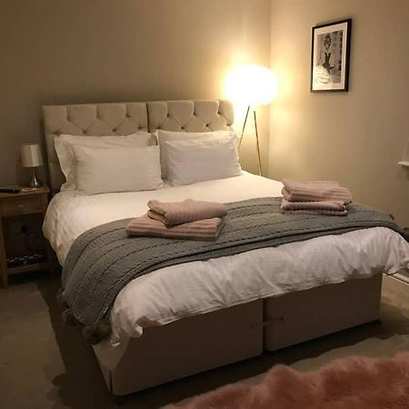 Northdown Lodge - Stunning Property On The Kent Northdowns Hollingbourne Kültér fotó